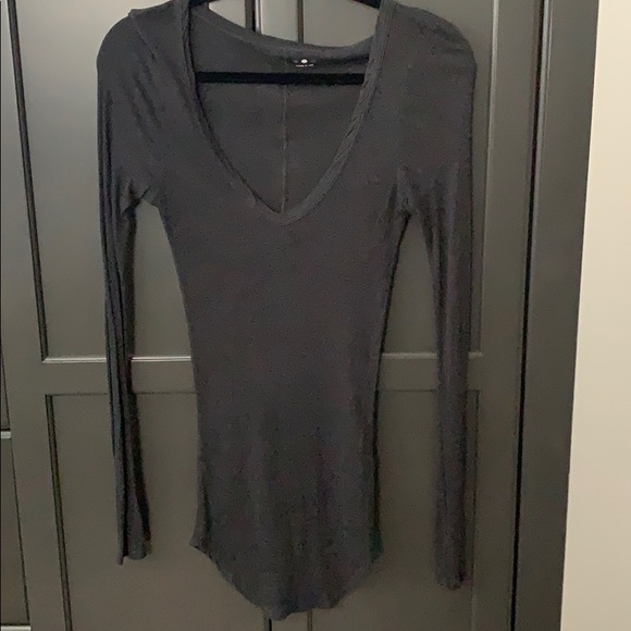 Three Dot grey long sleeve t & matching cape vest - Picture 2 of 6